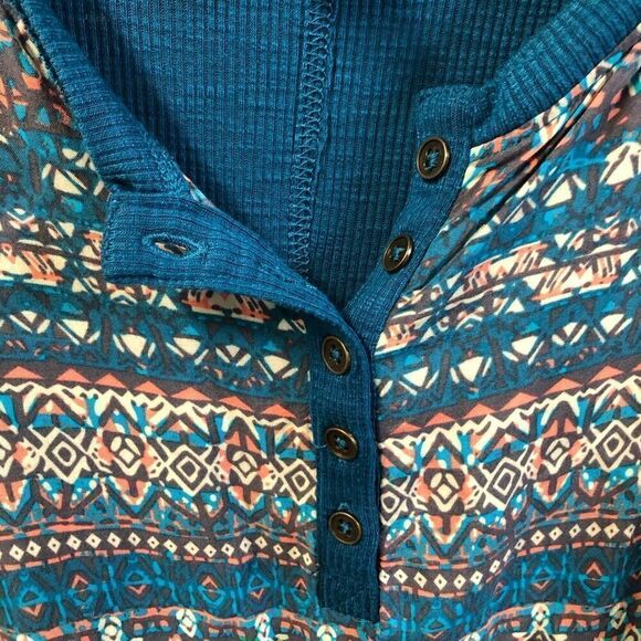 Bit & Bridle Size Extra Large (XL) Bright Turquoise Southwestern Pattern Shirt - Picture 3 of 4